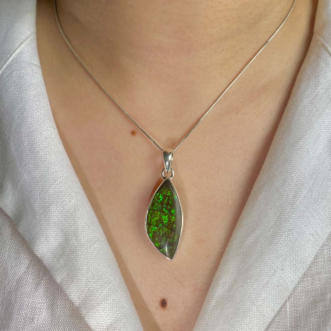 Ammolite Pendant-(AML-P-47.)